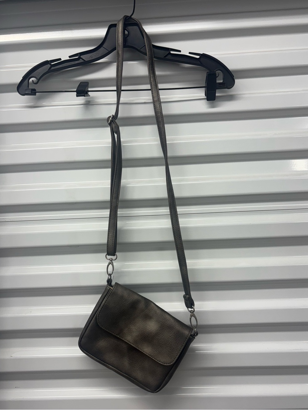 Gray Pebbled Shoulder Bag Magnetic Closure Silver Hardware Stitching Accent